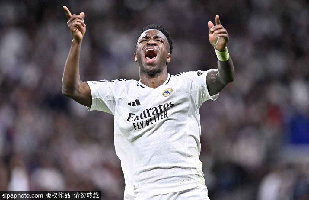 皇冠足球管理平台出租_欧冠-双杀卫冕冠军皇冠足球管理平台出租！阿森纳总分5-1皇马 时隔16年进四强