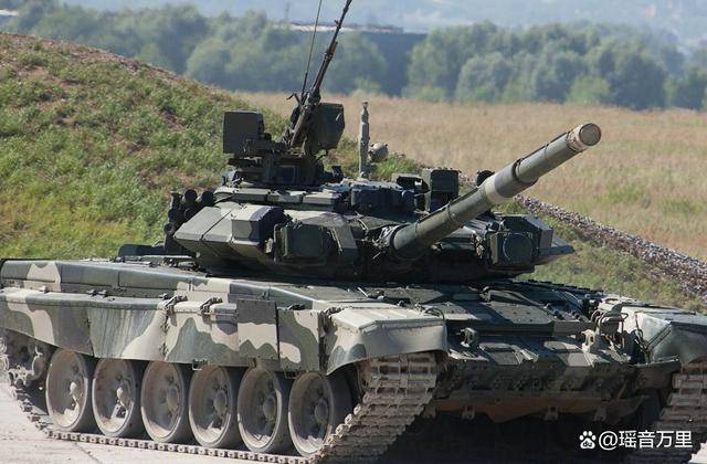 皇冠足球平台在哪里注册_印度宣战！巴军歼10C携PL-15导弹硬刚皇冠足球平台在哪里注册，巴外长连夜拨通中方电话