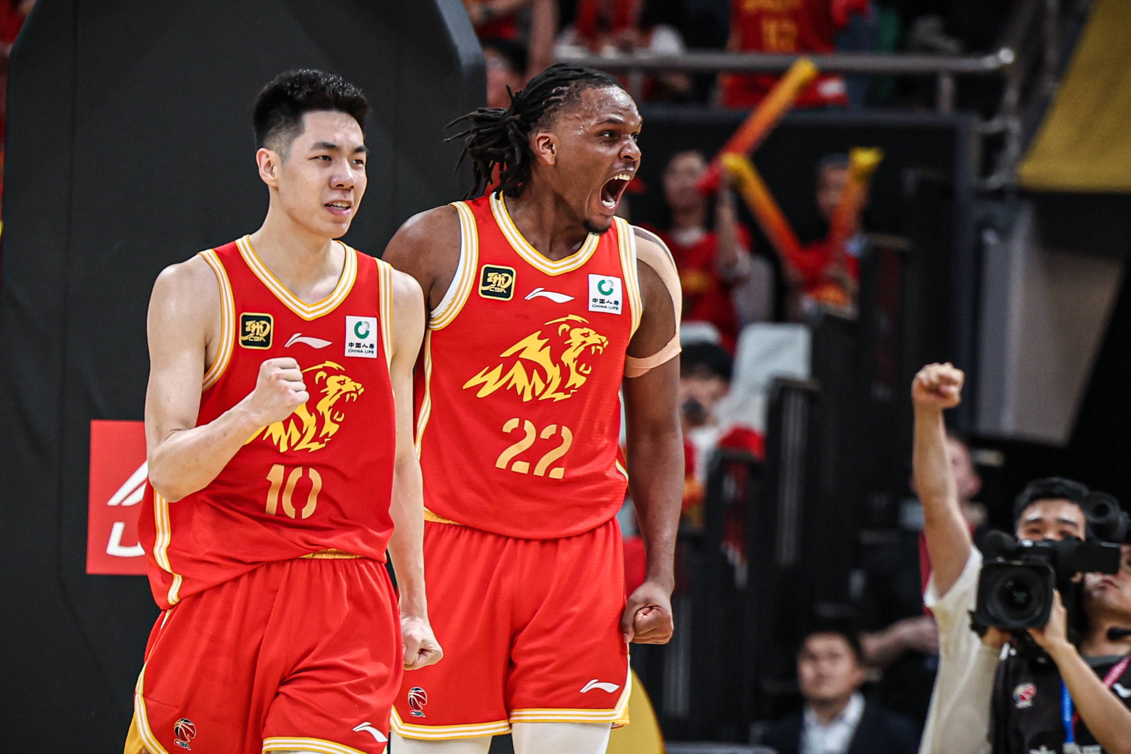 皇冠信用会员账号注册_总决赛-孙铭徽28分周琦13+10 广厦胜北京总分1-1