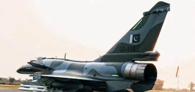 皇冠信用网正版开户_巴五大基地凌晨被炸皇冠信用网正版开户，红旗导弹拦截失败！印度背后有高人指点？