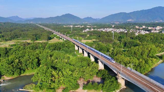 怎么注册皇冠信用代理_设计时速350公里、新建4座车站怎么注册皇冠信用代理！广西这条高铁有新进展！