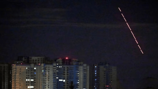 皇冠信用代理_开炸！俄高超弹出击皇冠信用代理，6万架无人机库存充足，乌克兰度过艰难一夜