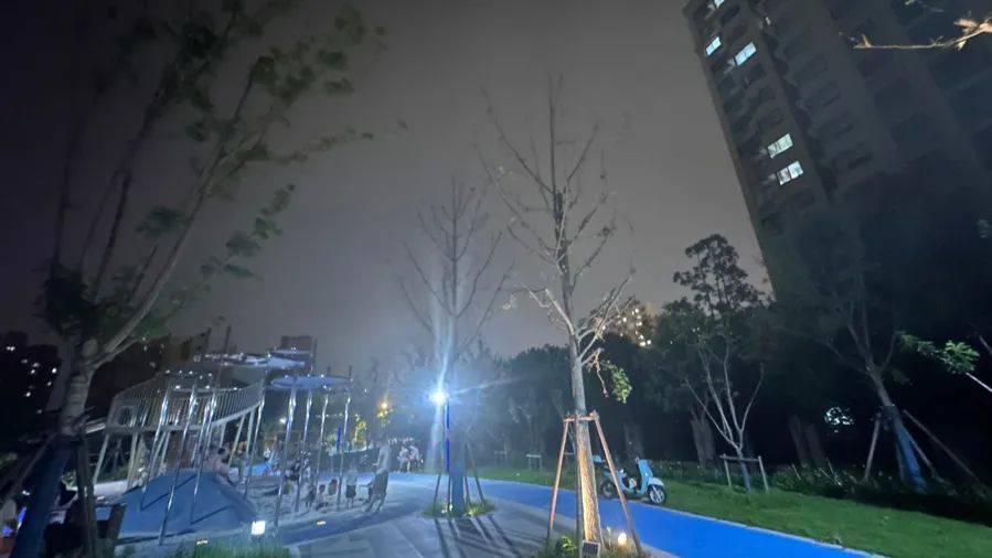 介绍个信用网网址_上海一24小时公园变“尖叫乐园”介绍个信用网网址，居民崩溃：关窗也挡不住魔音穿耳！