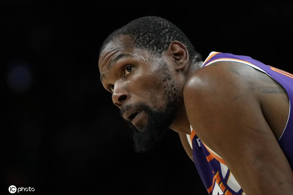 皇冠信用网怎么代理_火箭考虑常规赛给杜兰特减负 可能不打背靠背