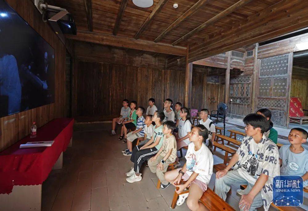 足球平台出租网_日本投降后足球平台出租网，他代表中国参加东京审判