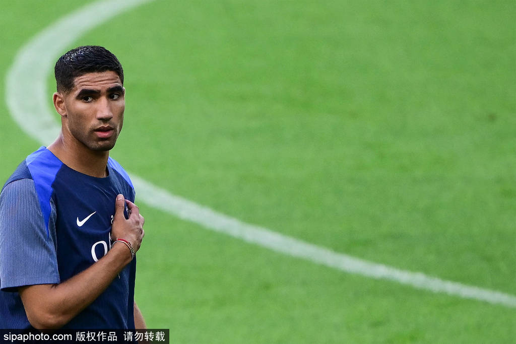 卢博斯福尔曼vs吉里.哈维尔._阿坎吉加盟国米卢博斯福尔曼vs吉里.哈维尔.，帕瓦尔将外租马赛！转会背后的隐秘逻辑！