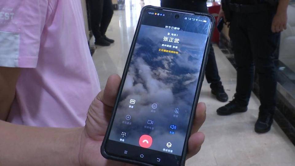 希腊超级联赛甲组_男子花30万讨老婆希腊超级联赛甲组，一个月不到人财两空！婚介所回怼记者：再拍我就对你不客气