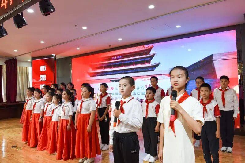 罗马尼亚甲组联赛_忻州市长征小学庆祝第41个教师节