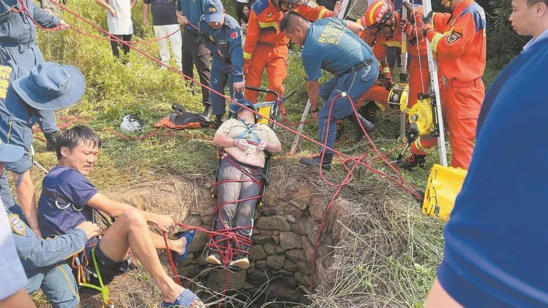 阿根廷职业联赛_泉州坠井女子“54小时噩梦”：几条蛇爬身上阿根廷职业联赛，双侧肋骨骨折！绝望时靠一个信念坚持活下来……