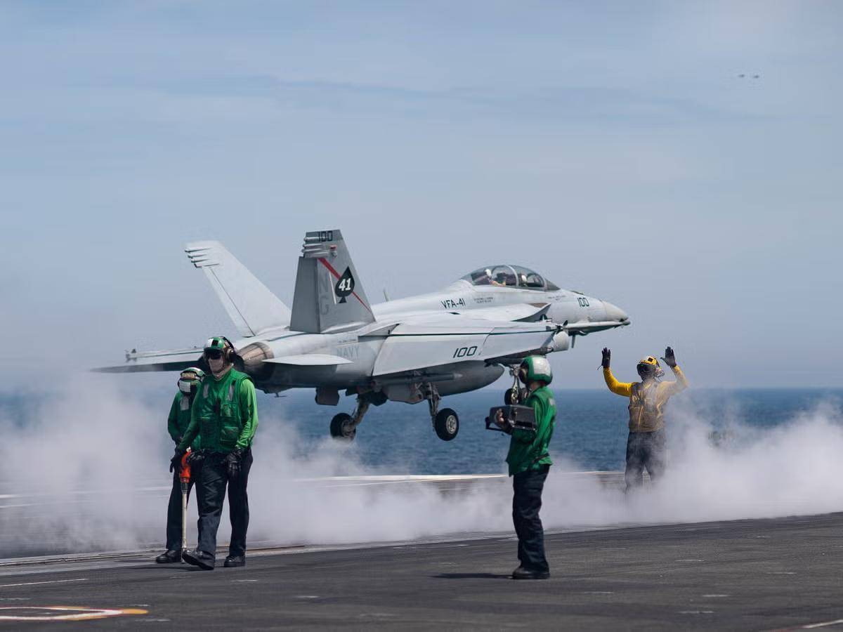 皇冠信用網开户_变天了皇冠信用網开户，美国媒体首次公开承认，美海军在舰载机领域被福建舰击败