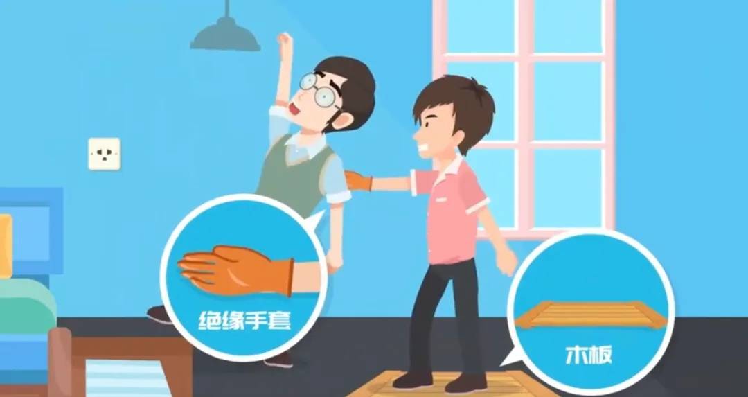 皇冠信用網网址_妻子抄起20斤油桶砸老公皇冠信用網网址，“晚10秒，后果不堪设想……”