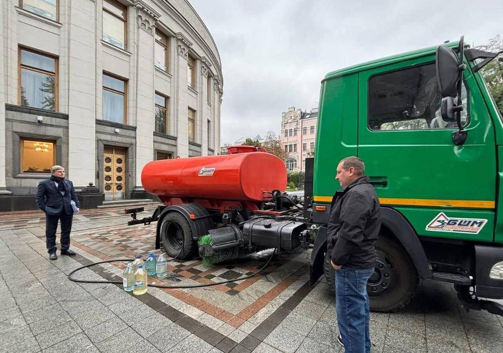 皇冠信用網怎么开户_普京下狠手皇冠信用網怎么开户，俄军让乌克兰断水断电一片黑暗，一夜间炸回石器时代