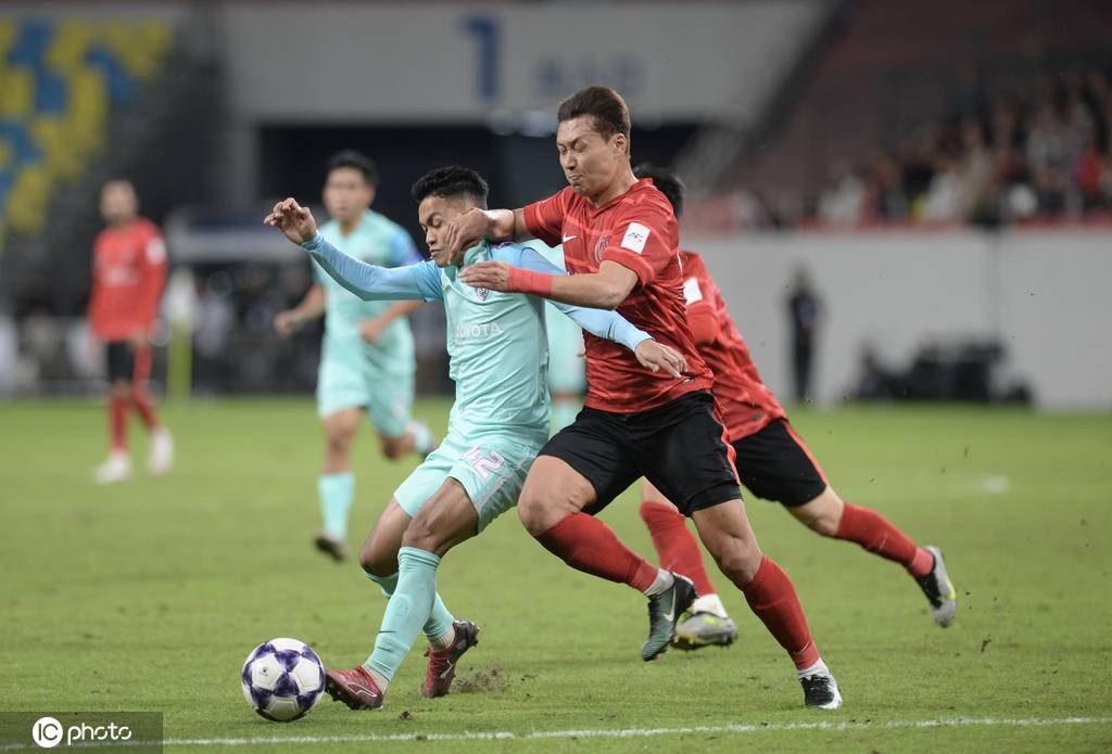 皇冠信用登2代理_替补出战全场1射正皇冠信用登2代理！亚冠-胡荷韬伤退 成都0-2不敌柔佛