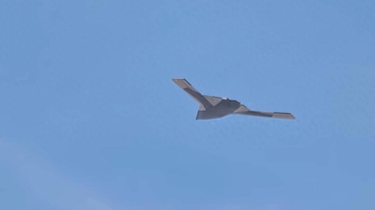 皇冠信用网开户_外媒：没等到轰-20皇冠信用网开户，中国“沉默巨人”已首飞，颠覆印太空战规则