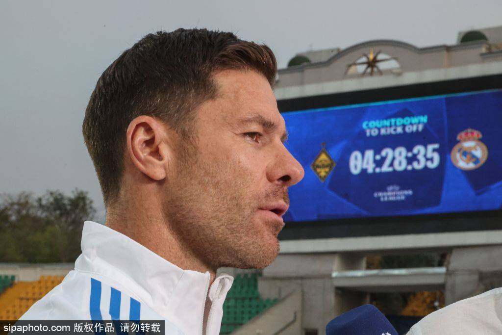 皇冠登3管理出租_为何亚马尔在国家德比表现失常皇冠登3管理出租？深入解析6.9评分背后的秘密