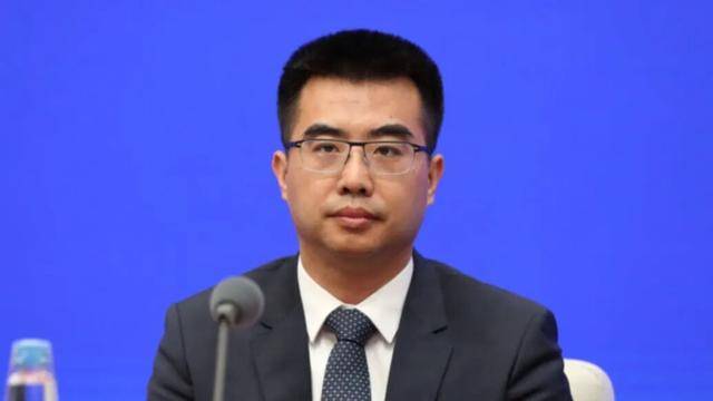 皇冠信用网会员开户_空降重庆后皇冠信用网会员开户，国务院国资委科创局局长方磊已任万盛经开区管委会党组书记