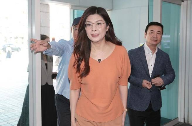 皇冠信用网开户_郑丽文今日就任国民党主席