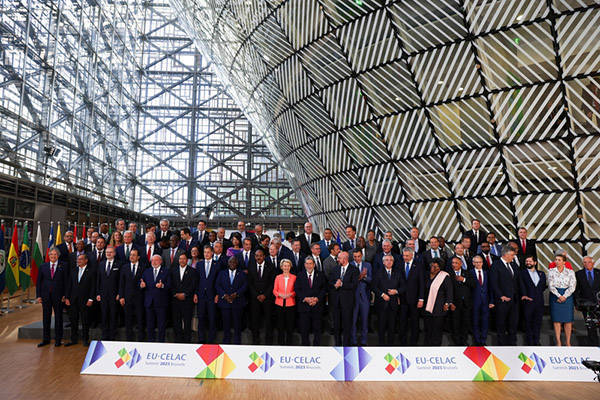 牛津联 vs 斯托克城_美媒：担心激怒特朗普牛津联 vs 斯托克城，多名欧盟领导人将缺席欧盟-拉共体峰会