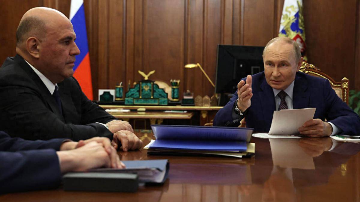 阿贾克斯 vS 加拉塔萨雷_俄总理返程莫斯科后阿贾克斯 vS 加拉塔萨雷，普京向俄罗斯政府内阁下达一项命令，稀土绝不能受制于人！