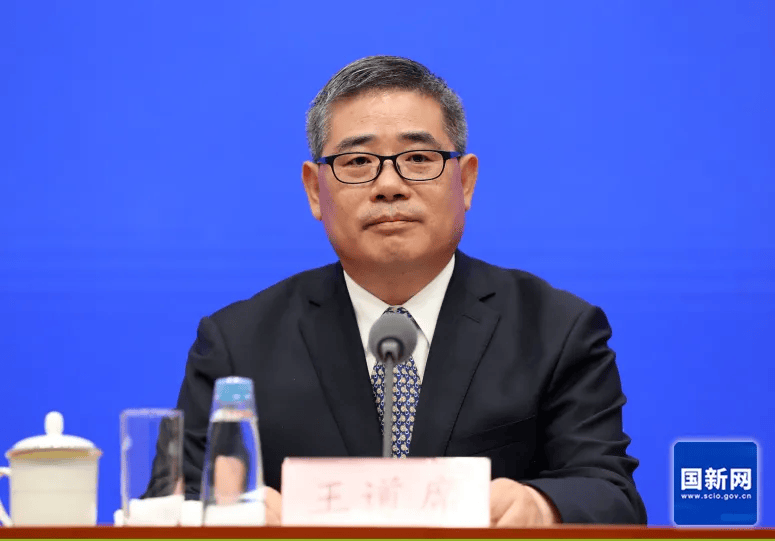 皇冠体育App下载_湖南任免3位副省长