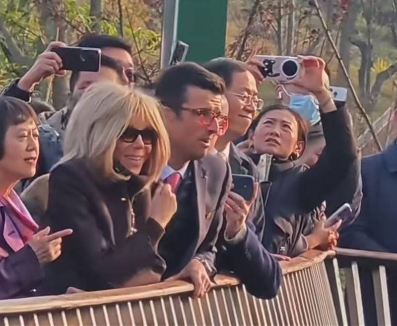 皇冠信用網账号_马克龙发文感谢中方热情款待皇冠信用網账号！都江堰和四川大学等行程受关注