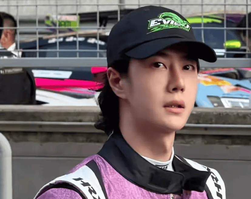 世界杯几年一次_王一博无保护措施徒手攀岩坠海世界杯几年一次，中国探险协会：系“深水抱石”，有专业安全团队陪同