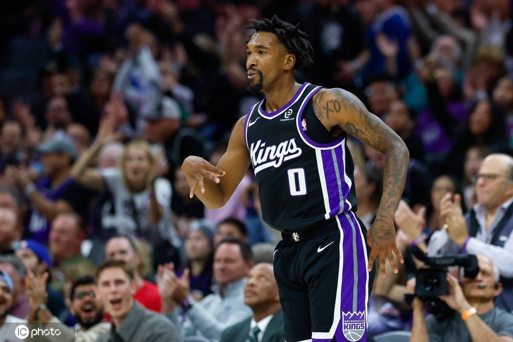 皇冠足球平台代理
_威少或将再次失业皇冠足球平台代理
!国王启动清仓大甩卖 这次会选择CBA吗?