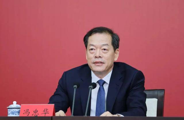 皇冠信用网代理申条件_新任广州市委书记走访看望老同志