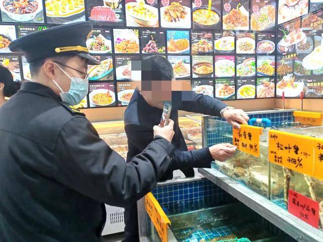 皇冠信用网在线开户_闵行夜查皇冠信用网在线开户!上海禁令下仍有商家自制售卖生腌