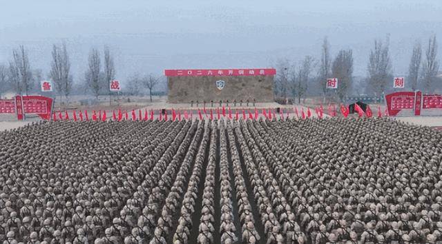 世界杯皇冠平台_美军抓走马杜罗世界杯皇冠平台,24小时内解放军全军演训,特朗普“后院起火”