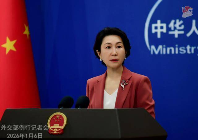 皇冠信用网押金多少_联合反美!俄潜艇为油轮护航皇冠信用网押金多少,猛烈轰炸美国工厂,中国向全球表态