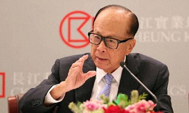 皇冠信用网怎么申请_巴拿马强闯港口办公区皇冠信用网怎么申请,驱逐中企员工,彻底接管长和港口,一点后路都不留!