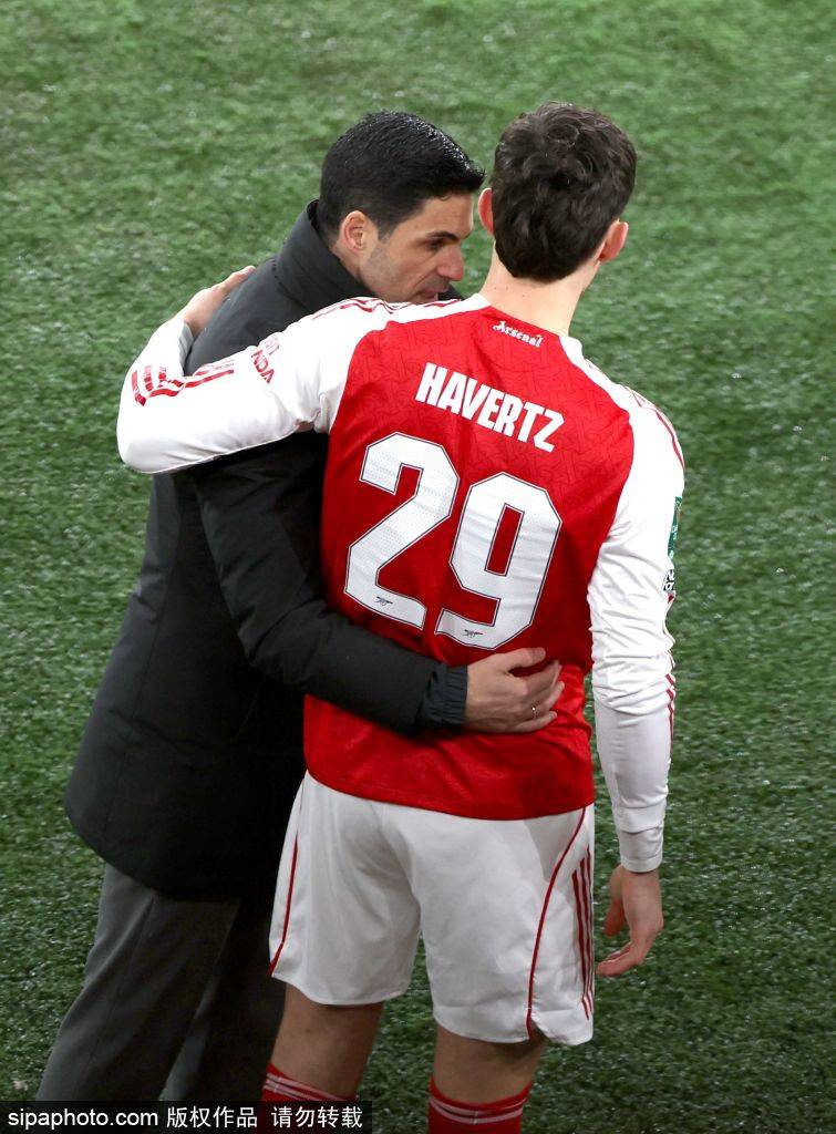 皇冠信用网足球代理
_伊恩·赖特:赖斯这动作绝对是点球皇冠信用网足球代理
,不知道VAR在看什么