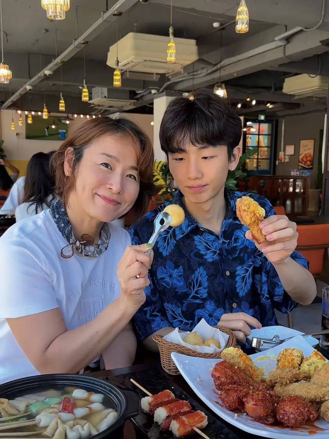 怎么开通皇冠信用网口
_“中韩混血上海人”火遍全网怎么开通皇冠信用网口
,他才是真正的“多邻国”