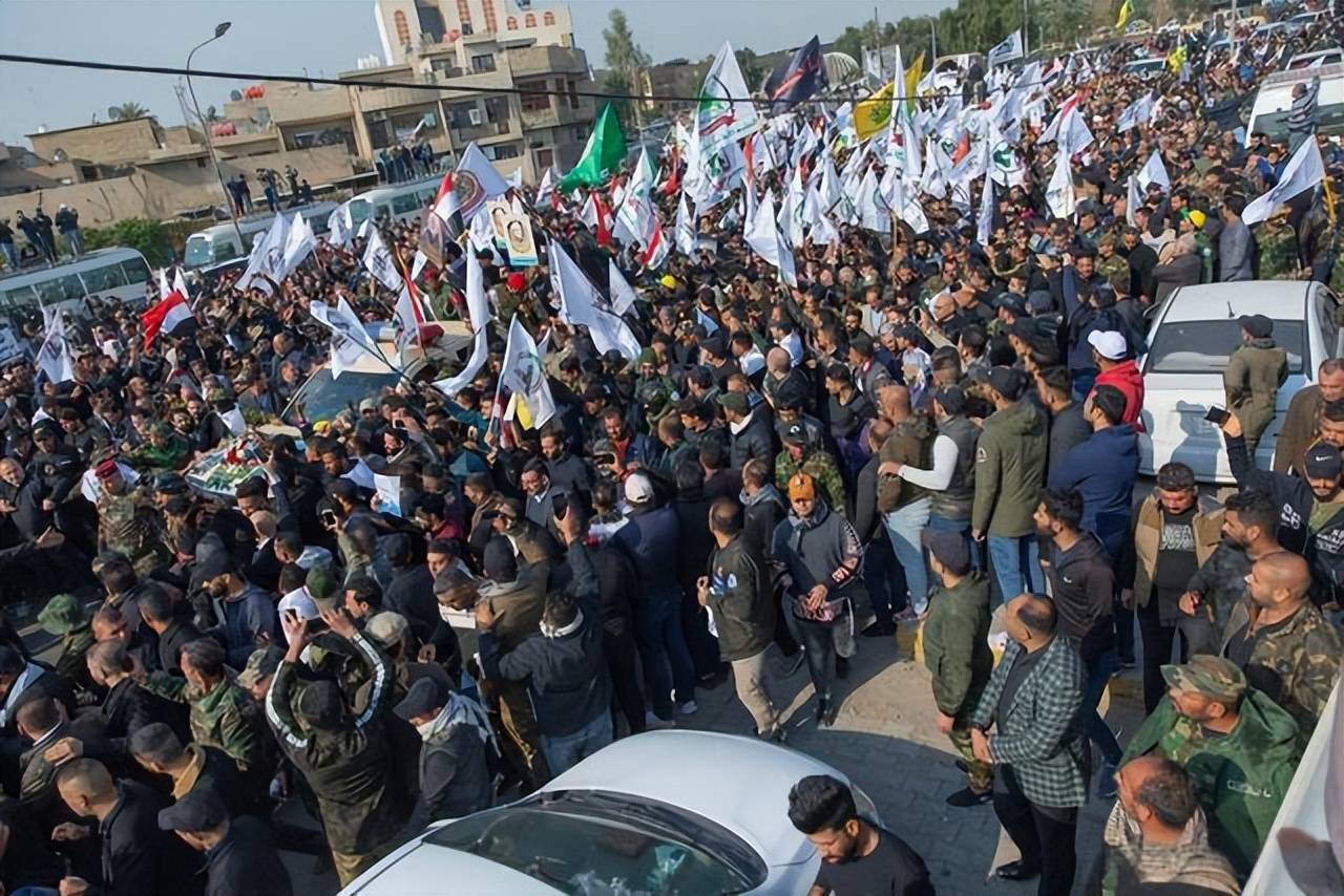 皇冠信用网登3出租
_伊朗88名宗教学者开会皇冠信用网登3出租
,以军瞬间炸平大楼,统治神经被根除?