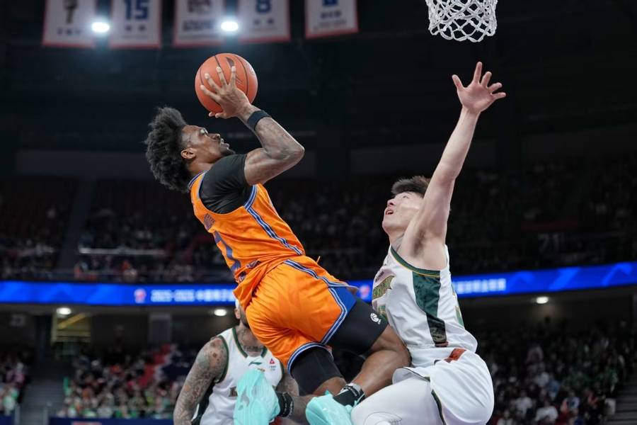 皇冠信用网最高占成_22连胜皇冠信用网最高占成！上海大鲨鱼实现赛季主场全胜